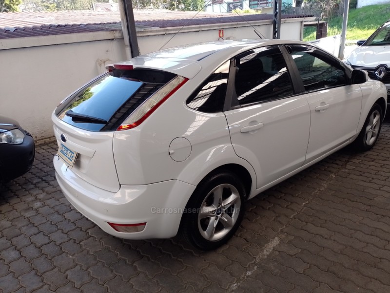 FOCUS 1.6 GLX 8V FLEX 4P MANUAL - 2013 - CAXIAS DO SUL