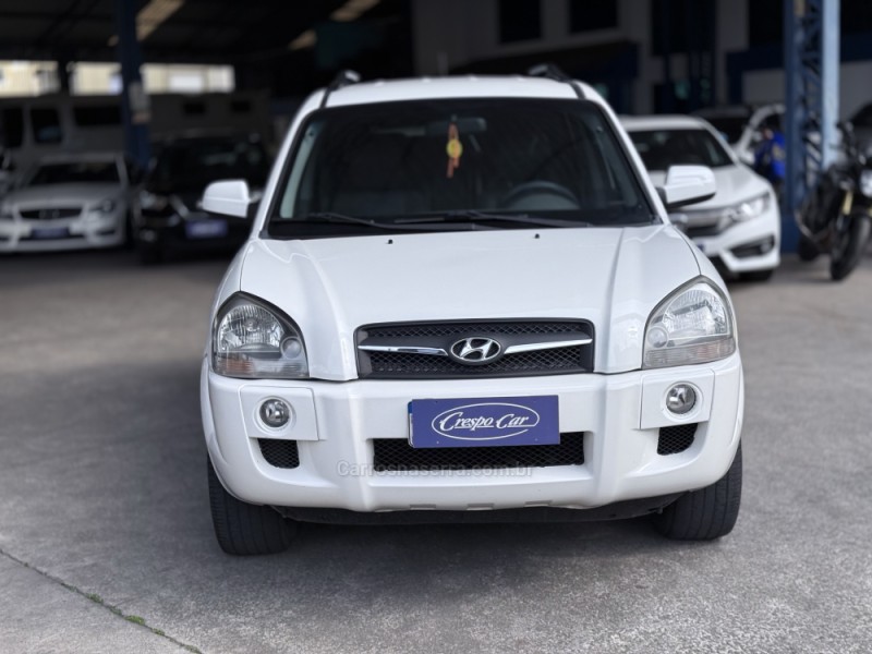 TUCSON 2.0 MPFI GLS 16V 143CV 2WD FLEX 4P AUTOMÁTICO - 2015 - CAXIAS DO SUL