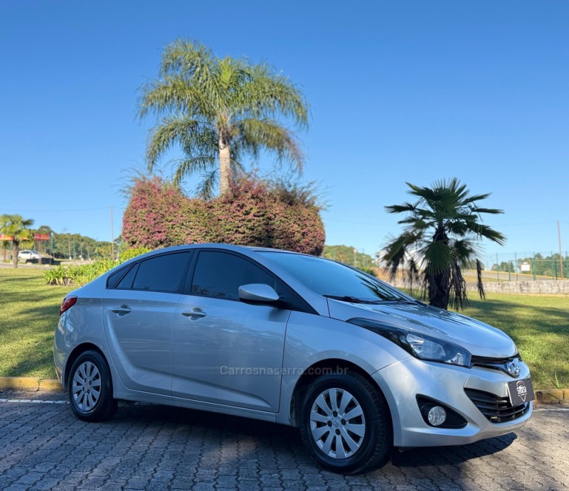 HB20S 1.6 COMFORT PLUS 16V FLEX 4P AUTOMÁTICO - 2014 - CAXIAS DO SUL