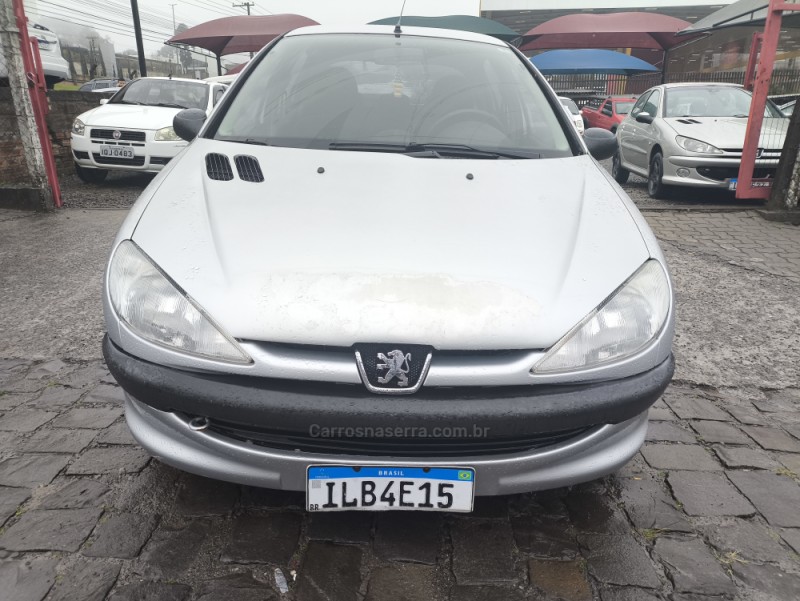 206 1.0 SOLEIL 16V GASOLINA 4P MANUAL - 2003 - FARROUPILHA