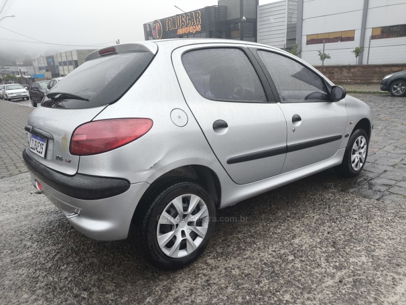 206 1.0 SOLEIL 16V GASOLINA 4P MANUAL - 2003 - FARROUPILHA