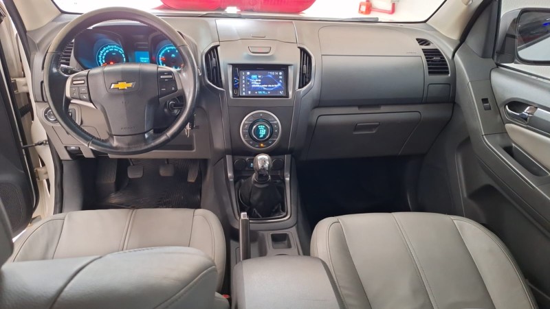 S10 2.8 LTZ 4X2 CD 16V TURBO DIESEL 4P MANUAL - 2013 - CAXIAS DO SUL