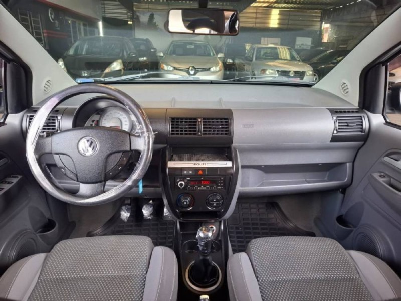 FOX 1.6 MI ROUTE 8V FLEX 4P MANUAL - 2009 - CAXIAS DO SUL