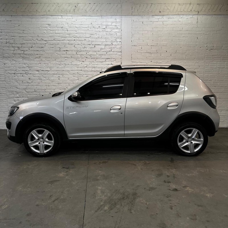SANDERO 1.6 STEPWAY EASY R 16V FLEX 4P AUTOMÁTICO - 2016 - CAXIAS DO SUL
