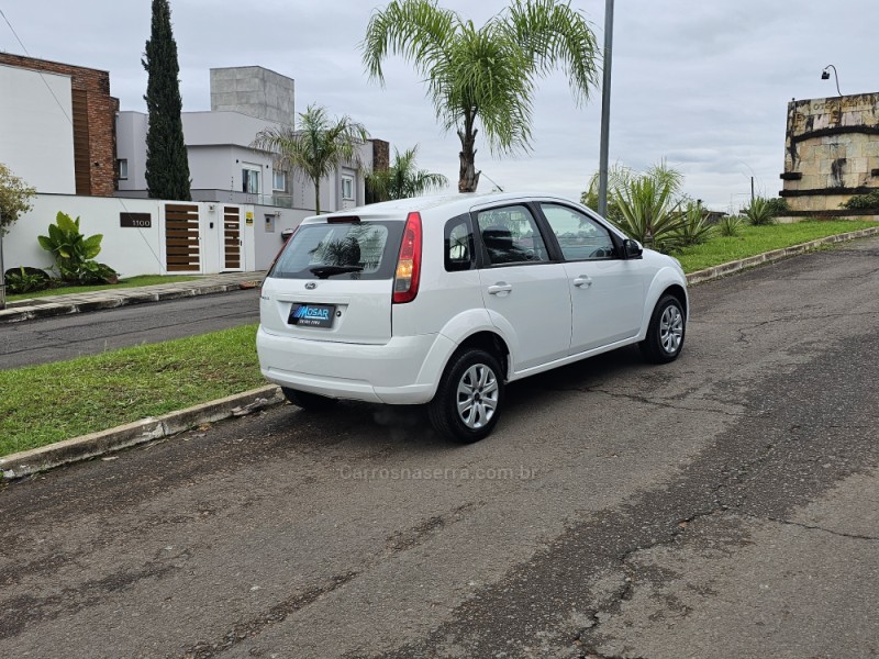 FIESTA 1.0 MPI CLASS 8V FLEX 4P MANUAL - 2014 - CAMPO BOM