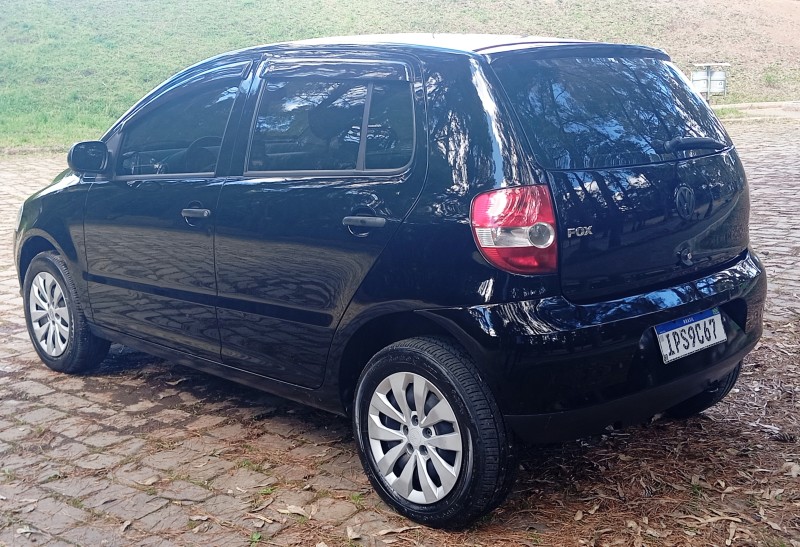 FOX 1.0 MI 8V FLEX 4P MANUAL - 2009 - CAXIAS DO SUL