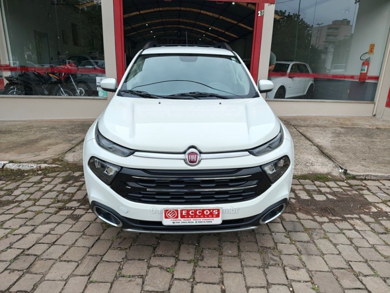 TORO 2.0 16V TURBO FREEDOM 4X4 DIESEL 4P MANUAL - 2017 - GUAPORé