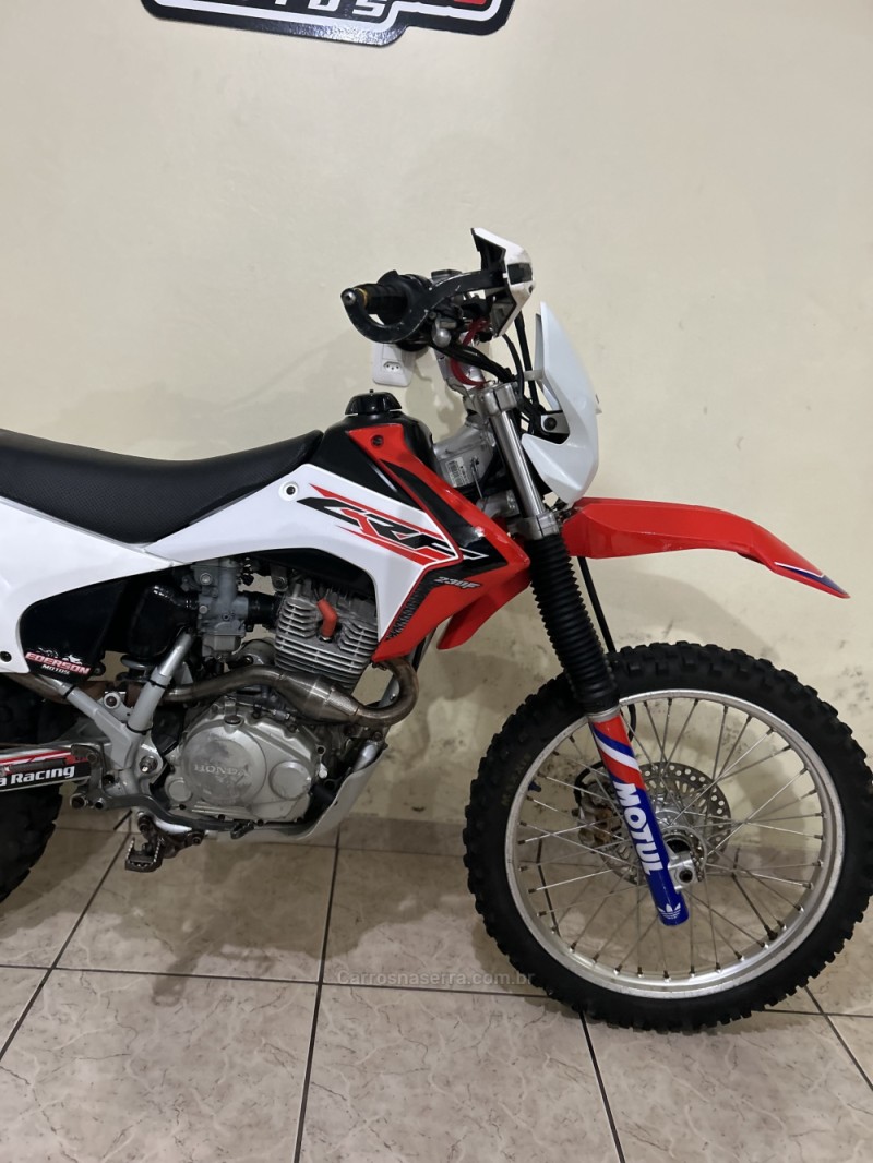 CRF 230F  - 2015 - CAXIAS DO SUL