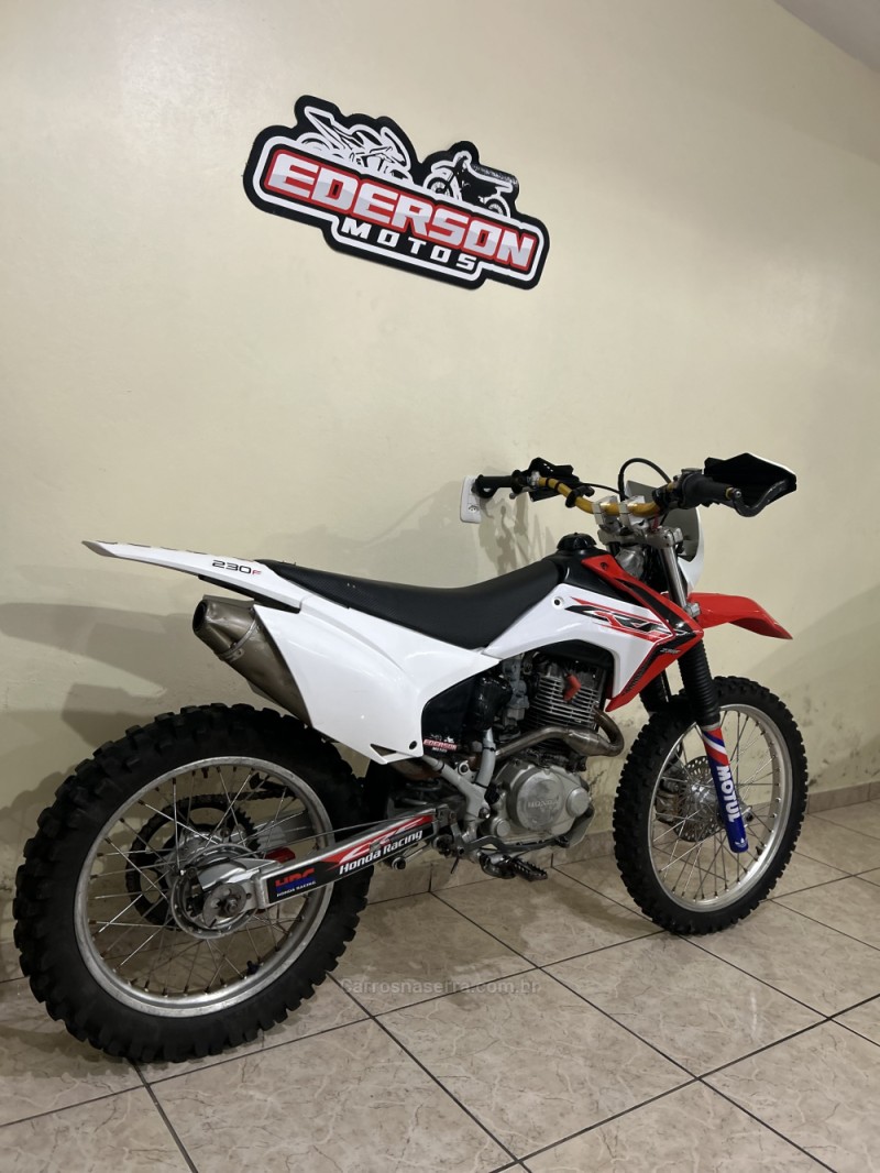 CRF 230F  - 2015 - CAXIAS DO SUL