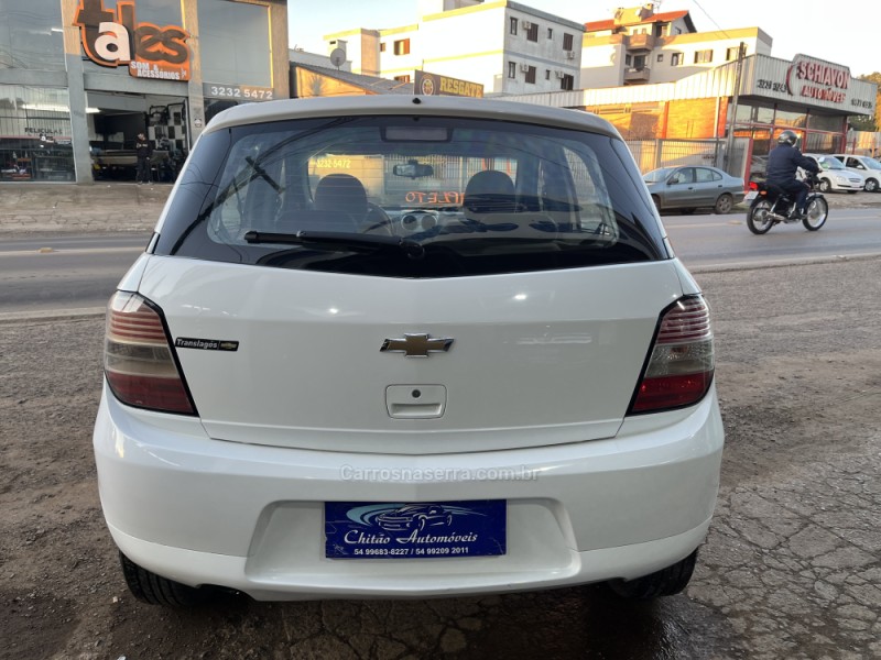 AGILE 1.4 MPFI LTZ 8V FLEX 4P MANUAL - 2011 - VACARIA