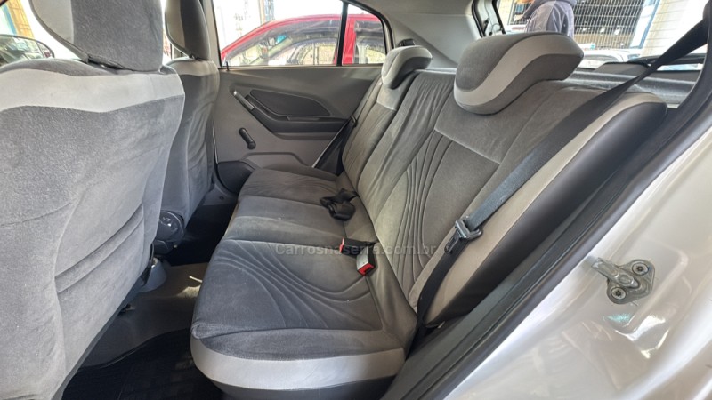 AGILE 1.4 MPFI LTZ 8V FLEX 4P MANUAL - 2011 - VACARIA