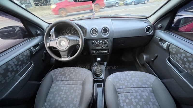 PRISMA 1.0 MPFI JOY 8V FLEX 4P MANUAL - 2010 - VACARIA