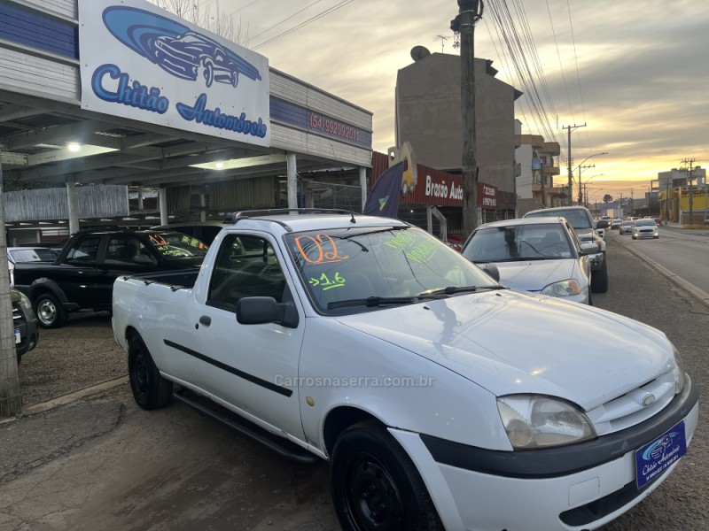 COURIER 1.6 MPI L 8V GASOLINA 2P MANUAL - 2002 - VACARIA