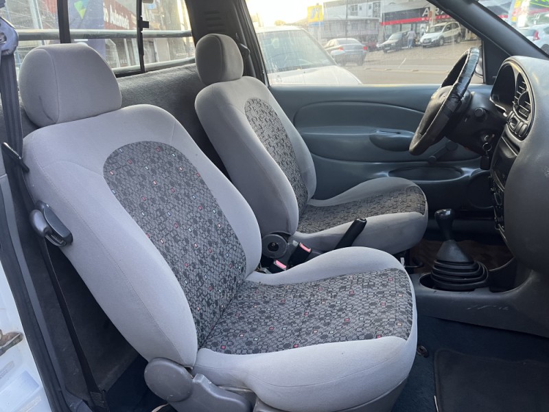 COURIER 1.6 MPI L 8V GASOLINA 2P MANUAL - 2002 - VACARIA