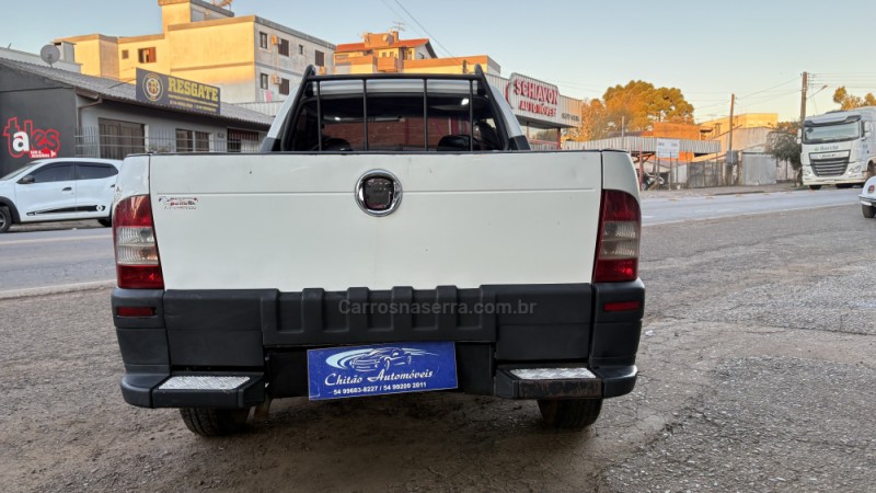 STRADA 1.4 MPI FIRE CS 8V FLEX 2P MANUAL - 2010 - VACARIA