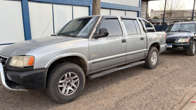 s10 2.2 efi dlx 4x2 cd 8v gasolina 4p manual 1997 vacaria
