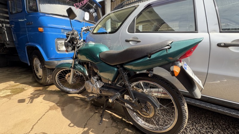 CG 125 TITAN ES - 2003 - VACARIA