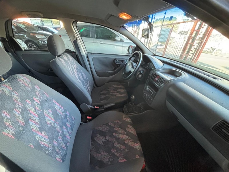 CORSA 1.0 MPFI 8V GASOLINA 4P MANUAL - 2004 - CAXIAS DO SUL
