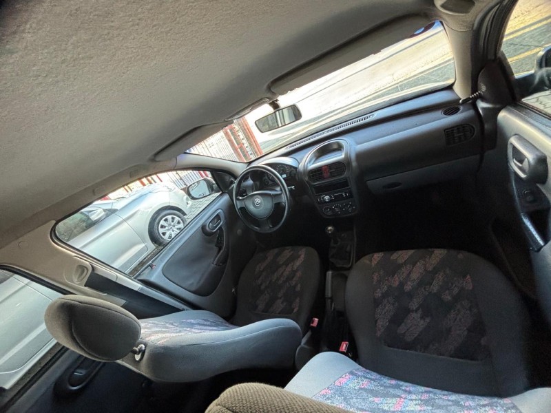 CORSA 1.0 MPFI 8V GASOLINA 4P MANUAL - 2004 - CAXIAS DO SUL
