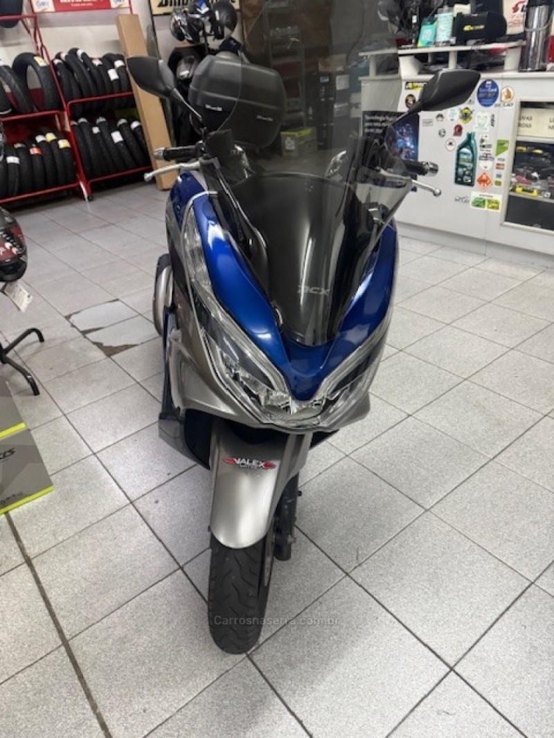 PCX 150 SPORT - 2021 - GARIBALDI