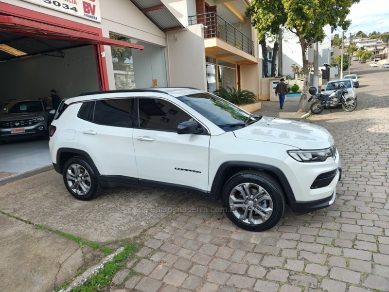COMPASS 1.3 LONGITUDE T270 16V TURBO 4X2 FLEX 4P AUTOMÁTICO - 2023 - GUAPORé