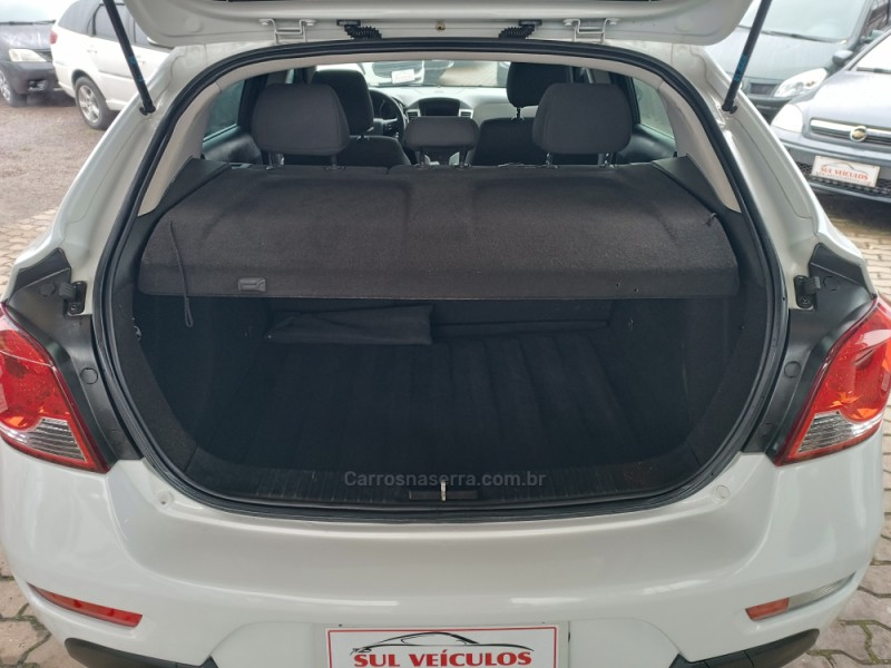 CRUZE 1.8 LT SPORT6 16V FLEX 4P MANUAL - 2013 - CAXIAS DO SUL
