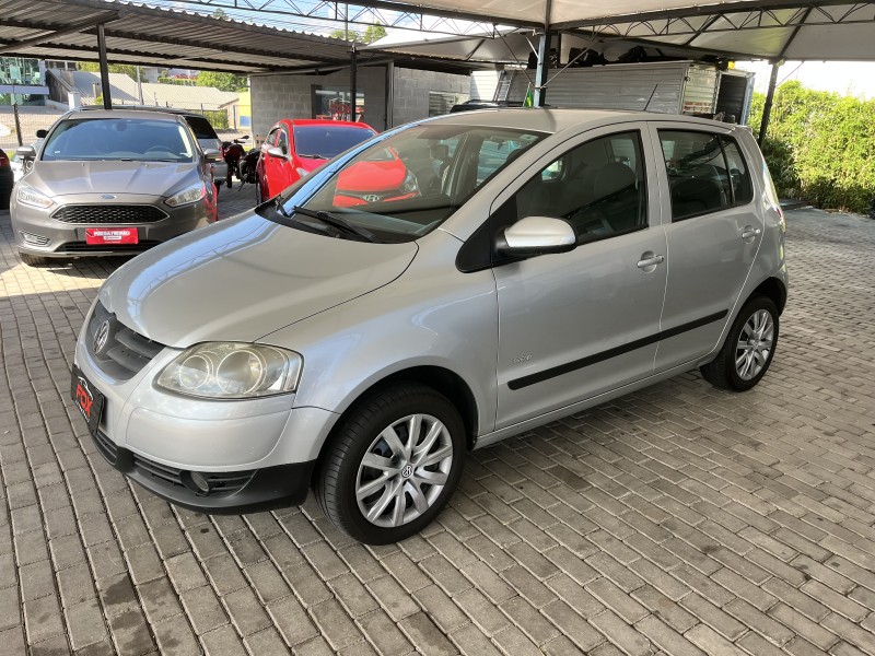 fox 1.0 mi 8v flex 4p manual 2009 caxias do sul