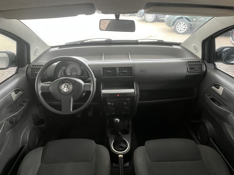 FOX 1.0 MI 8V FLEX 4P MANUAL - 2009 - CAXIAS DO SUL