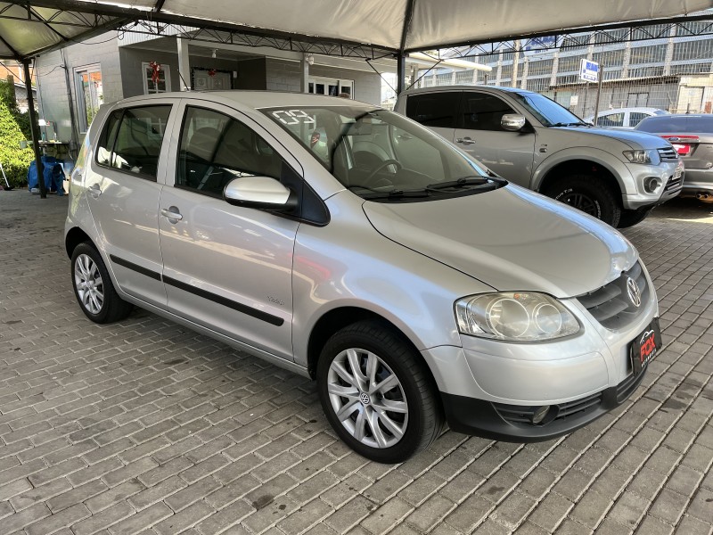 FOX 1.0 MI 8V FLEX 4P MANUAL - 2009 - CAXIAS DO SUL