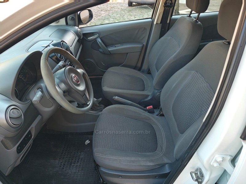 PALIO 1.0 MPI ATTRACTIVE 8V FLEX 4P MANUAL - 2014 - GUAPORé