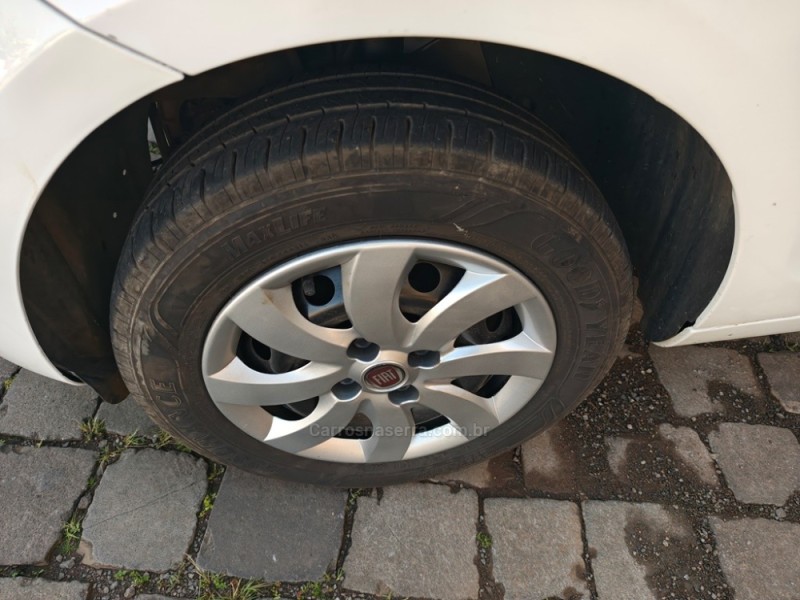 PALIO 1.0 MPI ATTRACTIVE 8V FLEX 4P MANUAL - 2014 - GUAPORé