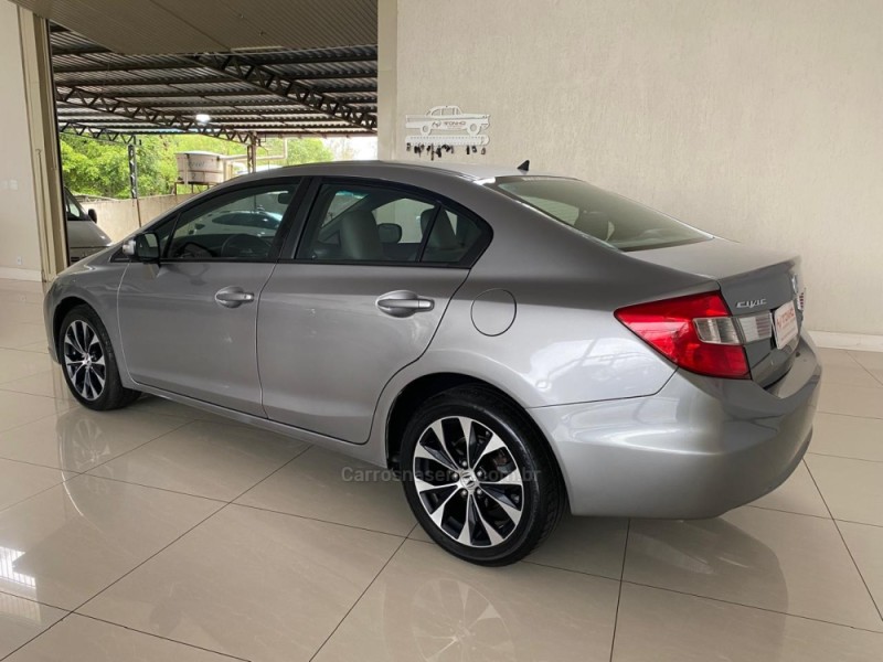 CIVIC 2.0 LXR 16V FLEX 4P AUTOMÁTICO - 2016 - LAJEADO