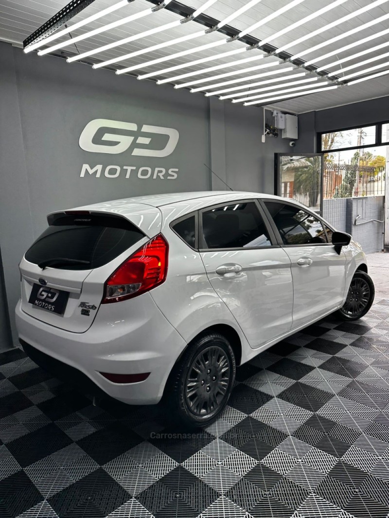 FIESTA 1.5 S HATCH 16V FLEX 4P MANUAL - 2014 - PASSO FUNDO