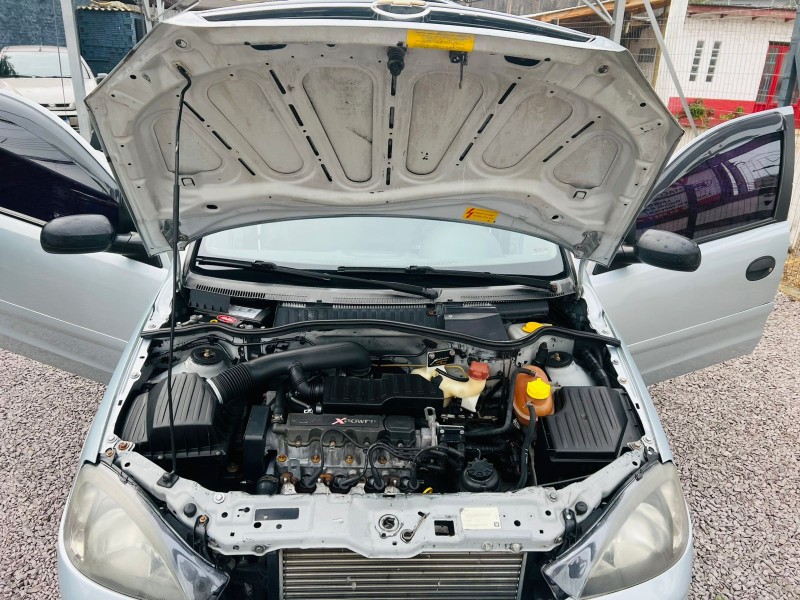 CORSA 1.0 MPFI JOY 8V FLEX 4P MANUAL - 2006 - CAXIAS DO SUL
