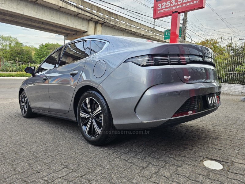 KING 1.5 DM-I PHEV GL 4P AUTOMÁTICO - 2025 - NOVO HAMBURGO