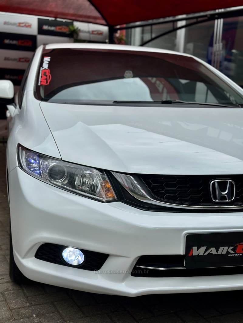 CIVIC 2.0 LXR 16V FLEX 4P AUTOMÁTICO - 2016 - ESTâNCIA VELHA