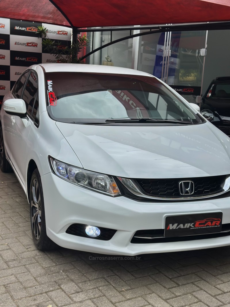 CIVIC 2.0 LXR 16V FLEX 4P AUTOMÁTICO - 2016 - ESTâNCIA VELHA