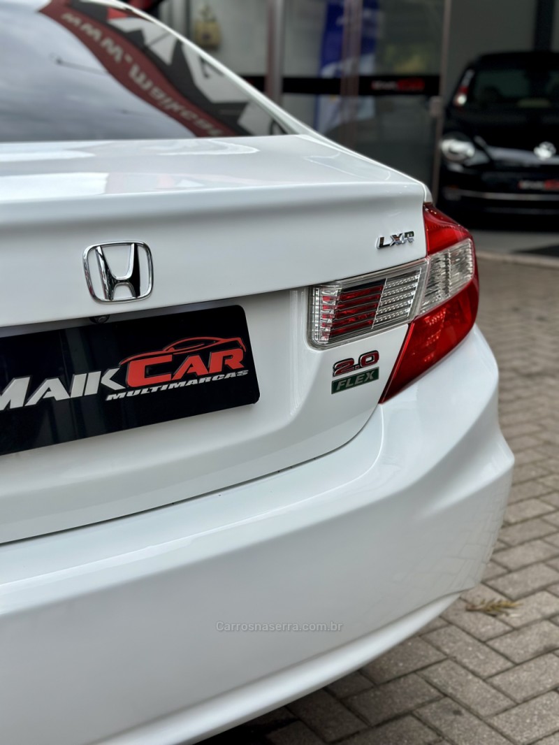 CIVIC 2.0 LXR 16V FLEX 4P AUTOMÁTICO - 2016 - ESTâNCIA VELHA