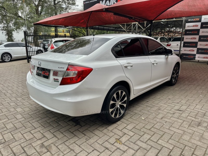 CIVIC 2.0 LXR 16V FLEX 4P AUTOMÁTICO - 2016 - ESTâNCIA VELHA