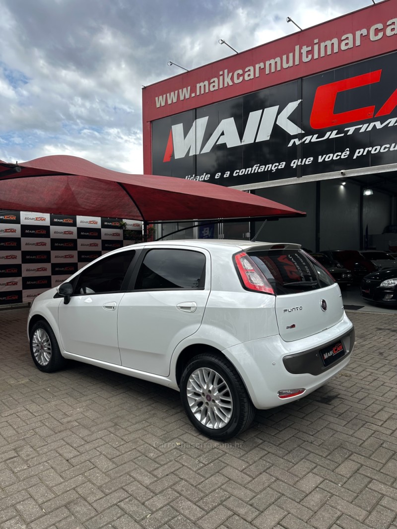 PUNTO 1.6 ESSENCE 16V FLEX 4P MANUAL - 2014 - ESTâNCIA VELHA