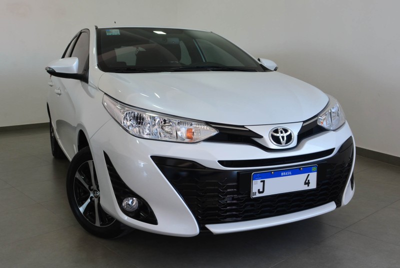 yaris 1.5 xs connect 16v flex 4p automatico 2022 farroupilha
