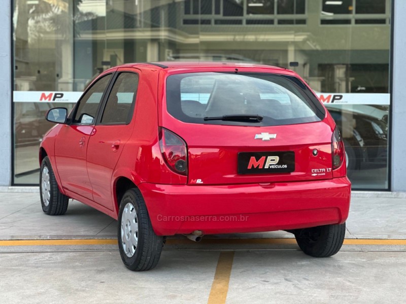 CELTA 1.0 MPFI LT 8V FLEX 4P MANUAL - 2015 - TUPANDI