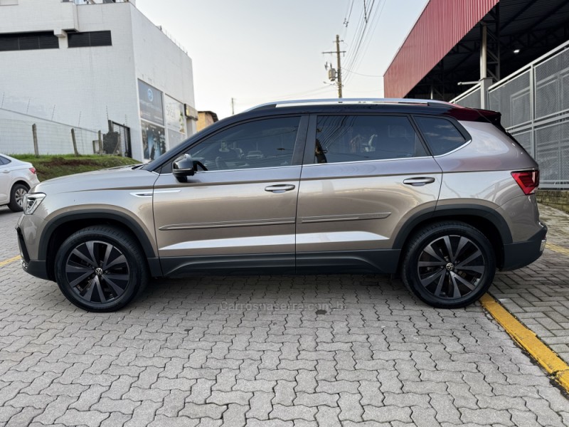 taos 1.4 16v launching tsi flex 4p automatico 2022 feliz