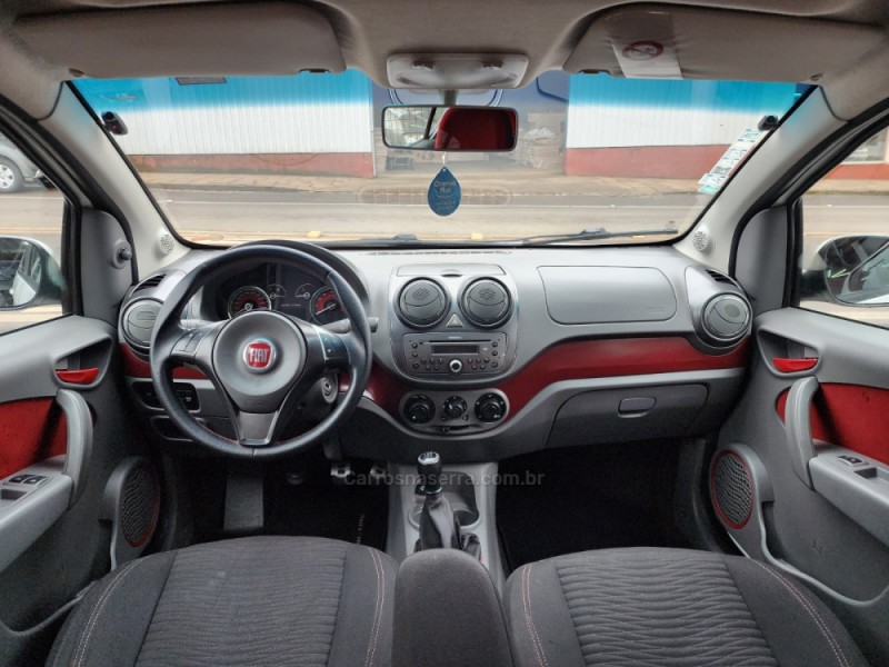 PALIO 1.6 MPI SPORTING 16V FLEX 4P MANUAL - 2014 - VACARIA