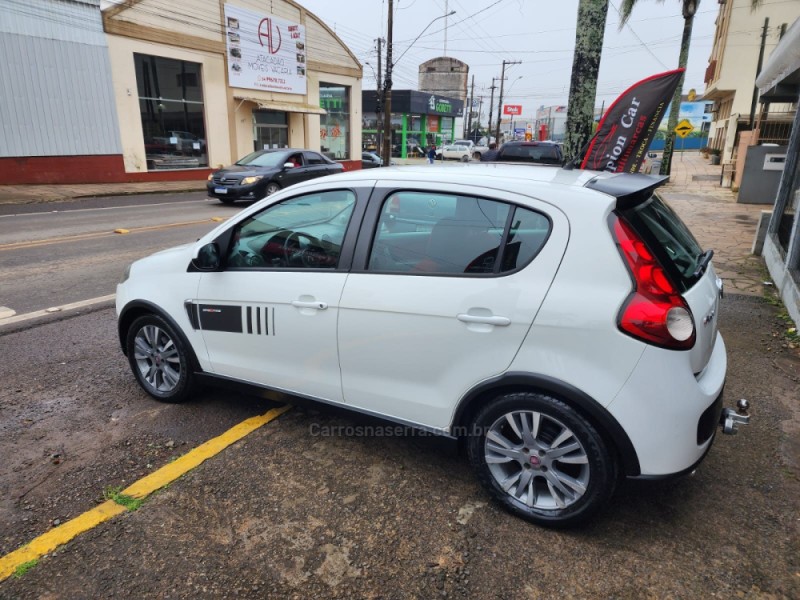 PALIO 1.6 MPI SPORTING 16V FLEX 4P MANUAL - 2014 - VACARIA
