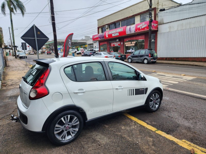 PALIO 1.6 MPI SPORTING 16V FLEX 4P MANUAL - 2014 - VACARIA