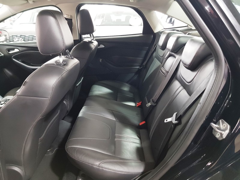 FOCUS 2.0 TITANIUM PLUS SEDAN 16V FLEX 4P AUTOMÁTICO - 2015 - CAXIAS DO SUL