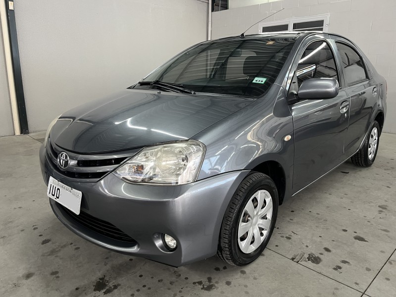 ETIOS 1.5 XS 16V FLEX 4P MANUAL - 2013 - CAXIAS DO SUL