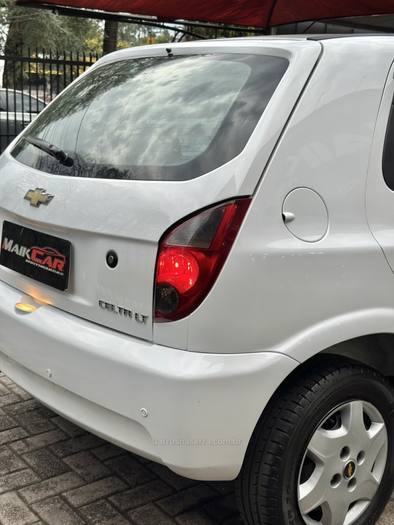 CELTA 1.0 MPFI LT 8V FLEX 4P MANUAL - 2013 - ESTâNCIA VELHA