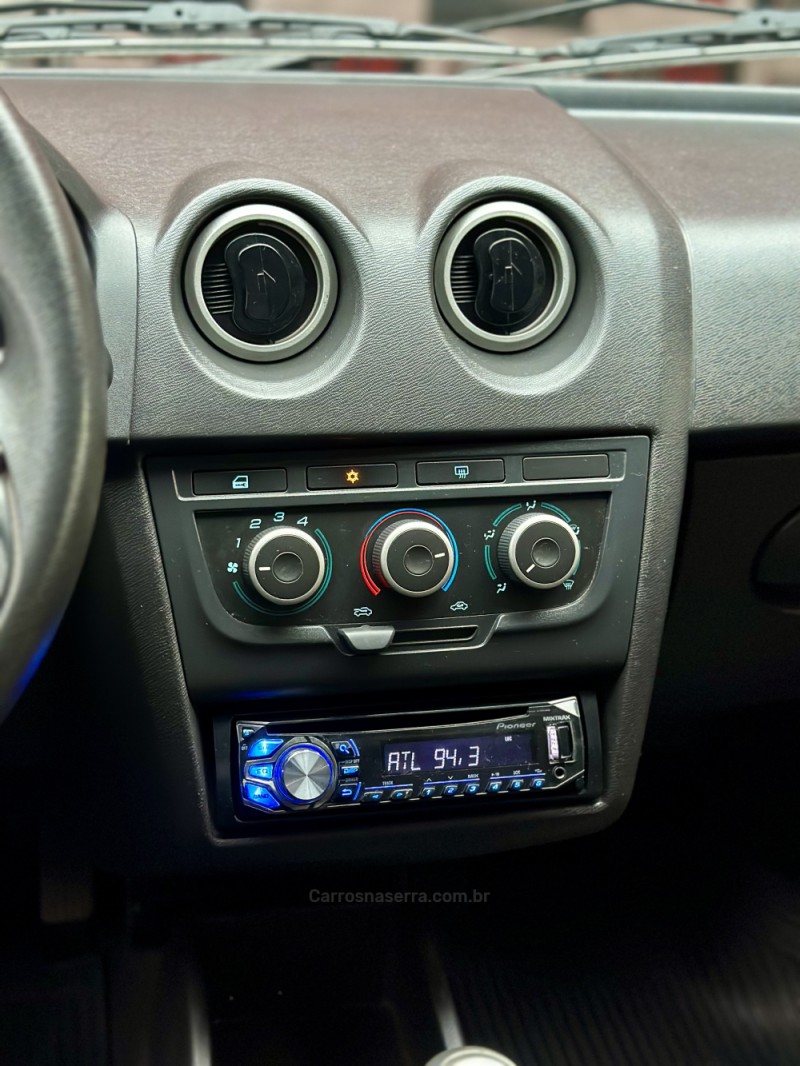 CELTA 1.0 MPFI LT 8V FLEX 4P MANUAL - 2013 - ESTâNCIA VELHA